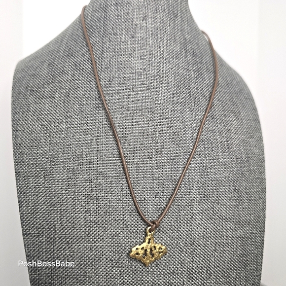 sachin and babi gold pendant on cord necklace - Picture 1 of 6